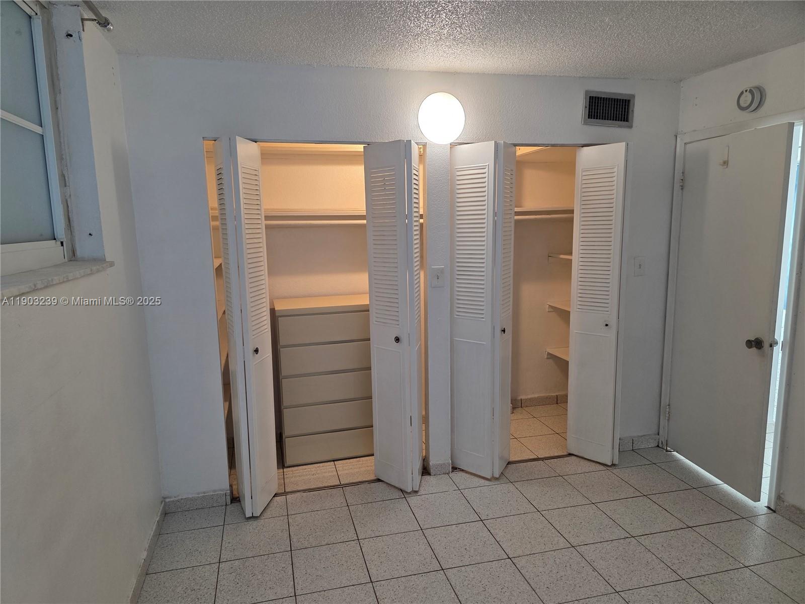 1750 JAMES APARTMENTS CON - Residential