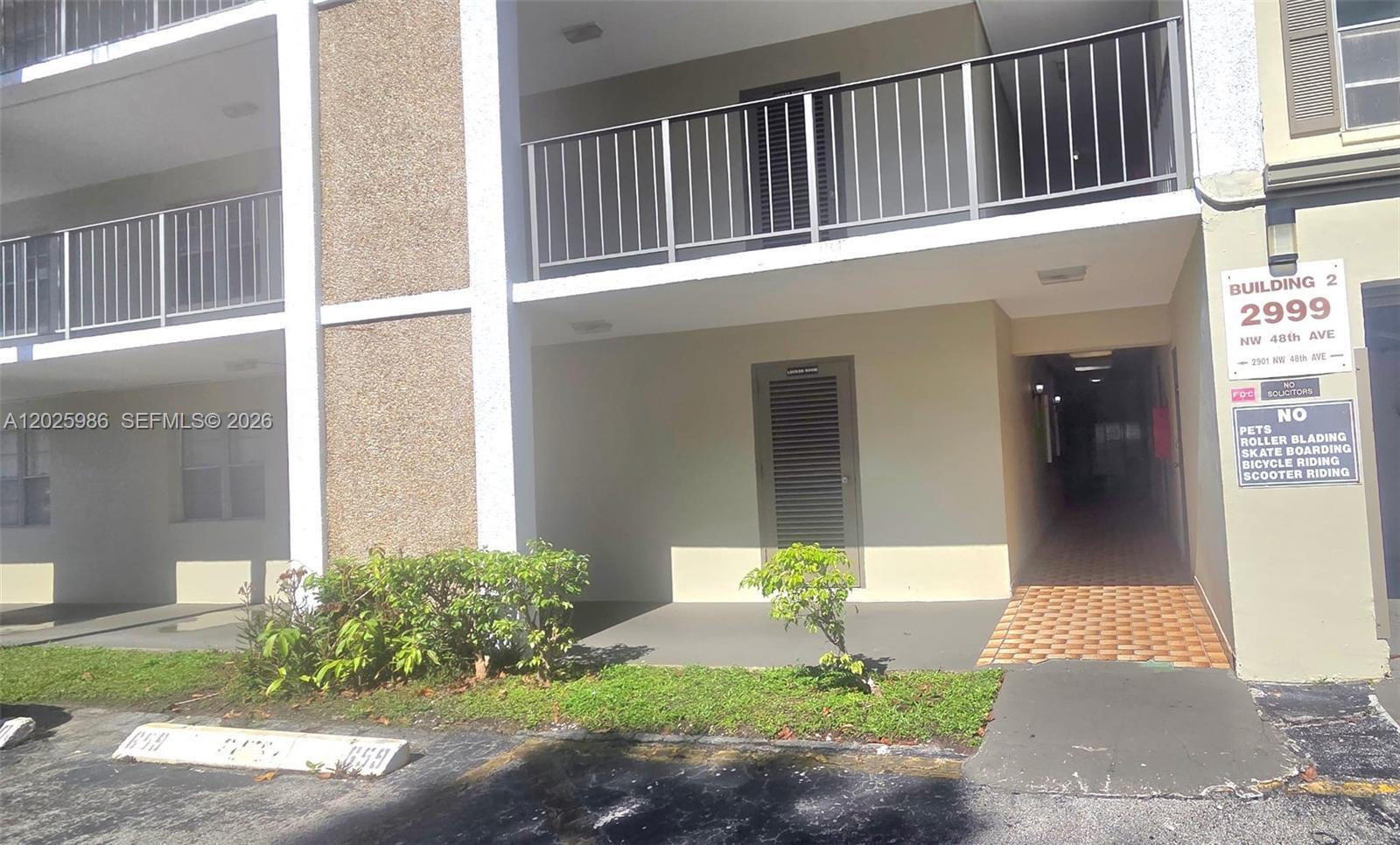 CYPRESS CHASE CONDO NO 2 - Residential