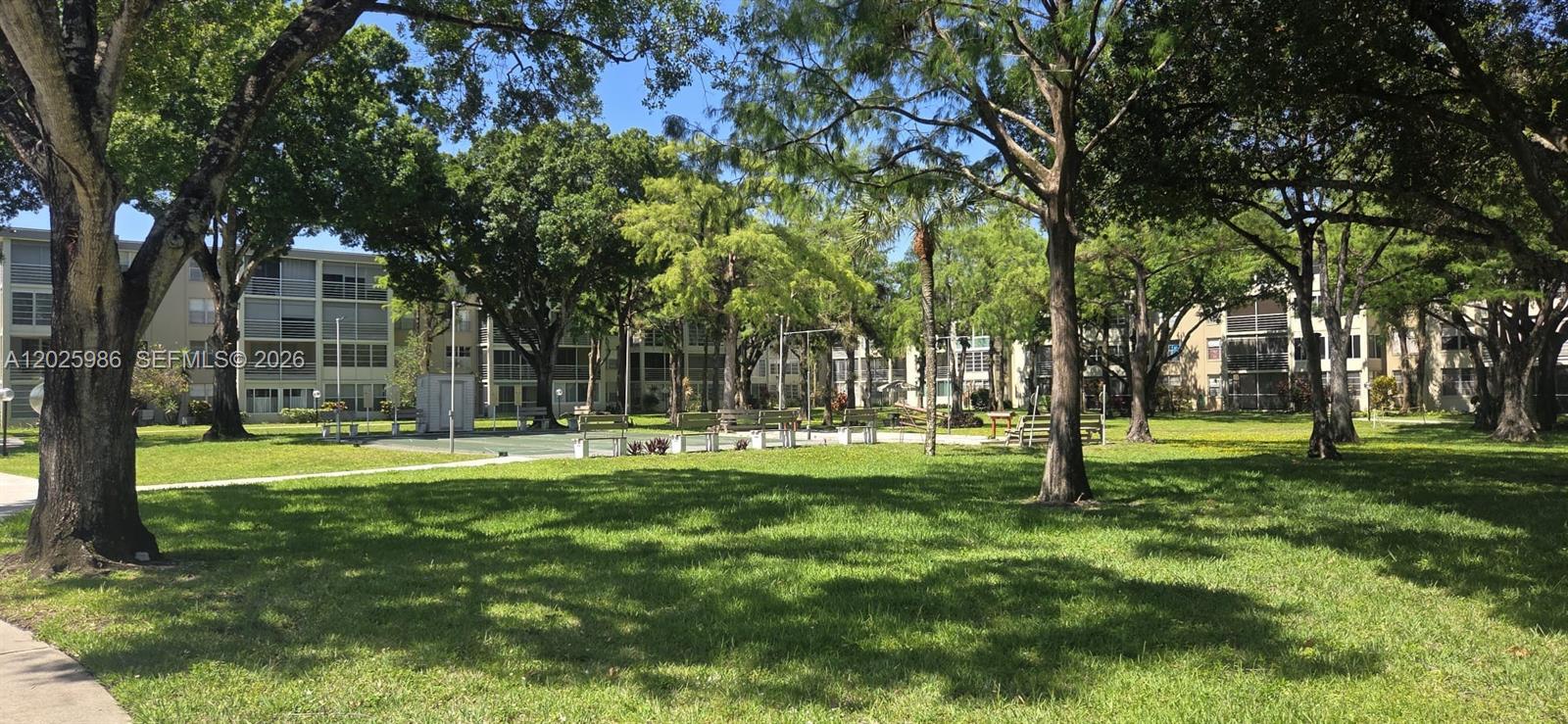 CYPRESS CHASE CONDO NO 2 - Residential