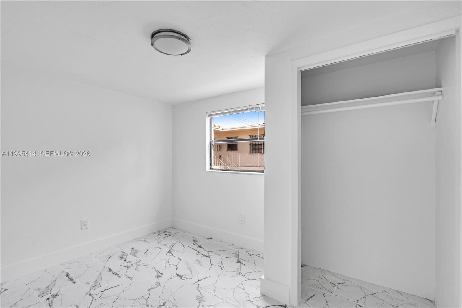 NORTH ROCKMOOR TRACK - Residential Lease