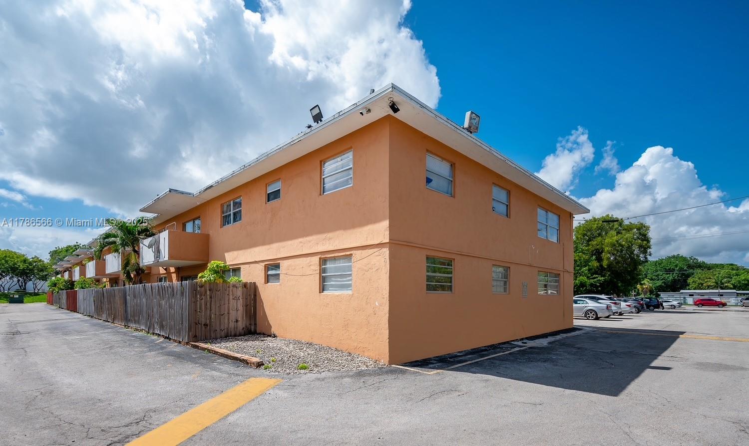 Rental Property at 9760 Sw 184th St 6D, Cutler Bay, Miami-Dade County, Florida - Bedrooms: 2 
Bathrooms: 1  - $2,100 MO.