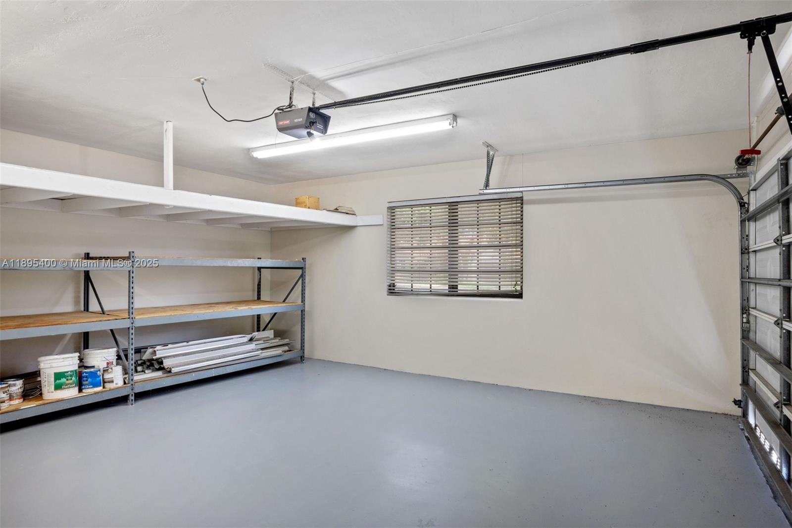 KINGS CREEK - Residential Lease