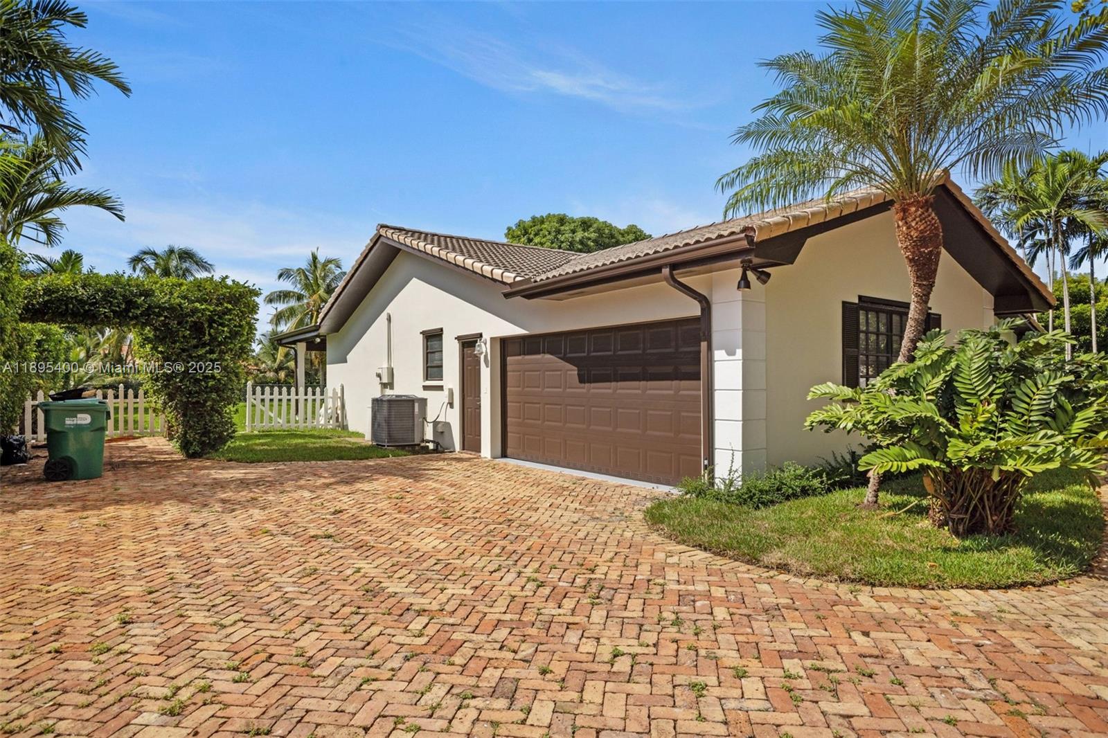 KINGS CREEK - Residential Lease