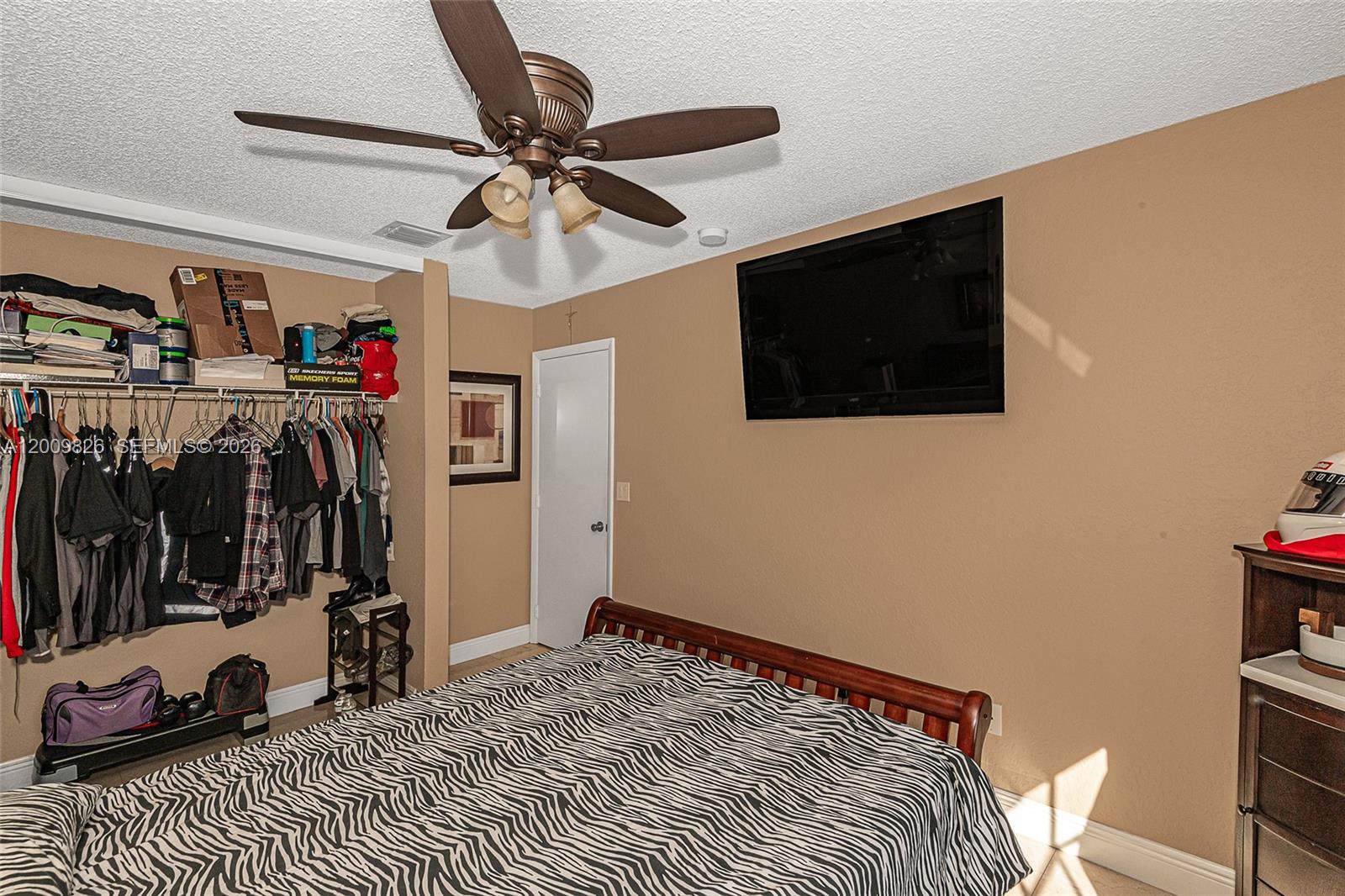 TOWNGATE - Residential