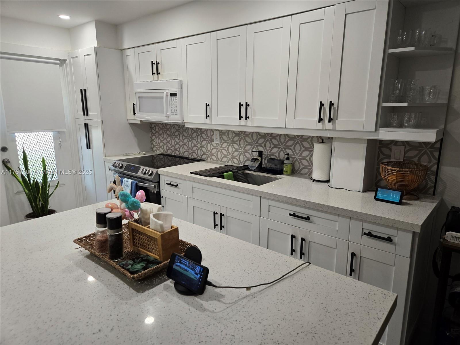 Property for Sale at 1550 Ne 191st St 107, Miami, Broward County, Florida - Bedrooms: 1 
Bathrooms: 1  - $164,900