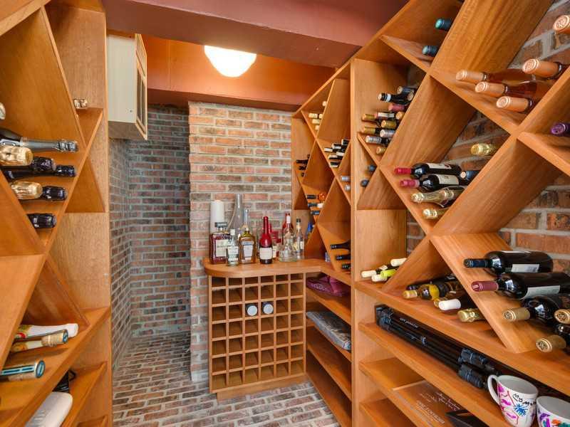 BAY POINT - Residential