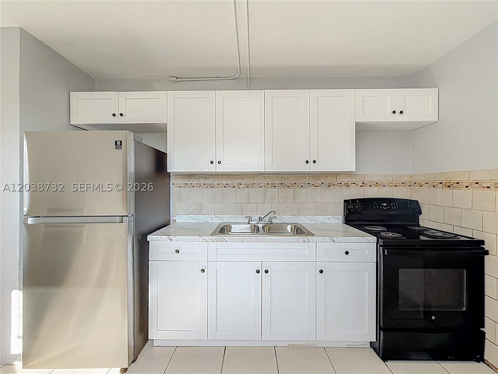 Photo of 2408 NW 8th St #0, Pompano Beach, FL 33069 (MLS # A12038732)