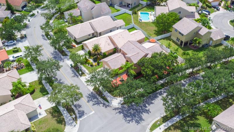 Savannah Falls - Residential