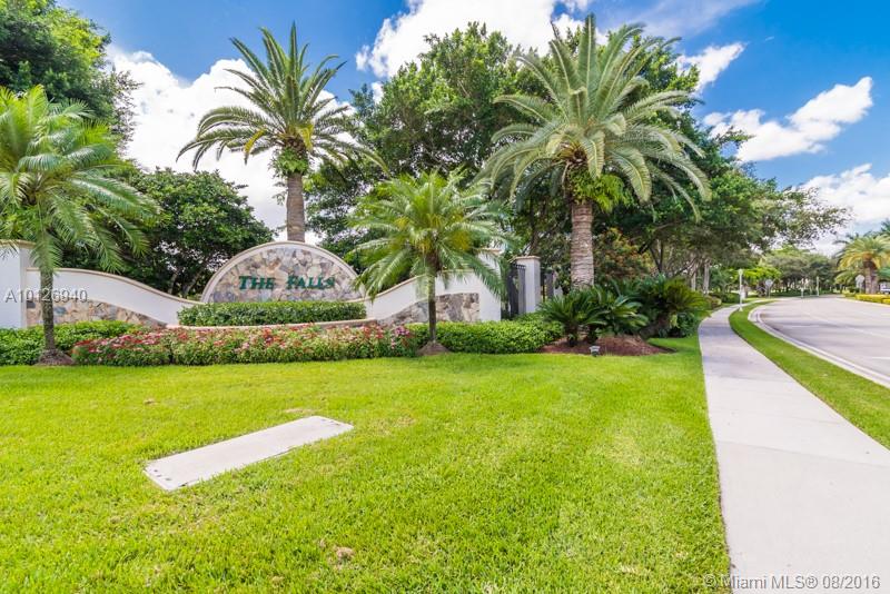 Savannah Falls - Residential