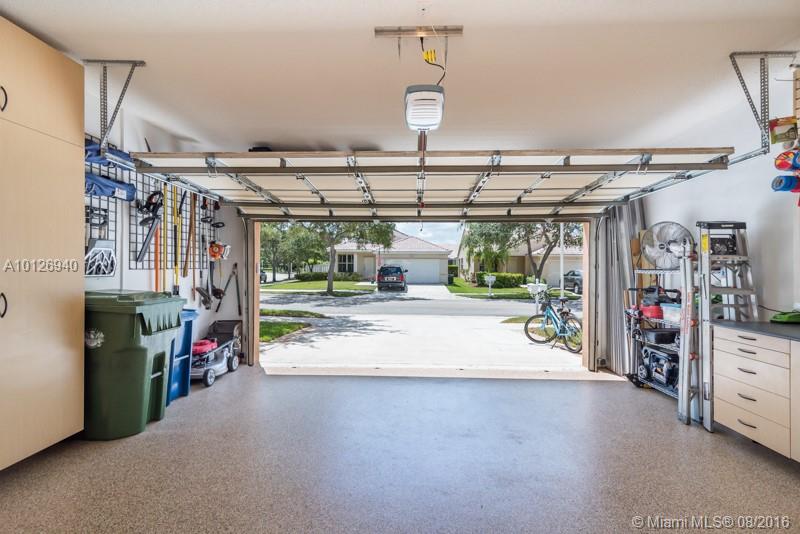 Savannah Falls - Residential