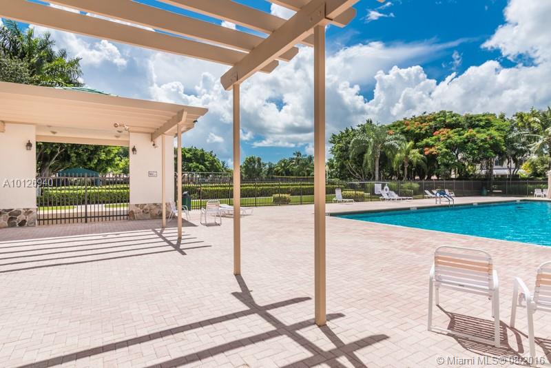 Savannah Falls - Residential