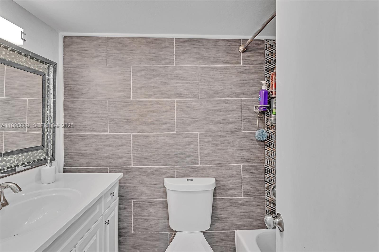 GOLDEN ISLES YACHT CLUB C - Residential