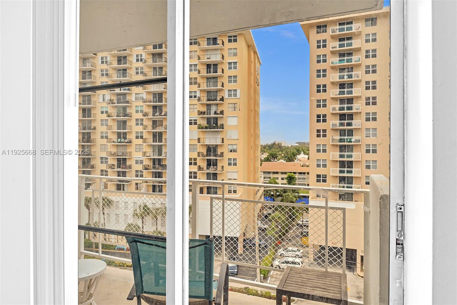 GOLDEN ISLES YACHT CLUB C - Residential