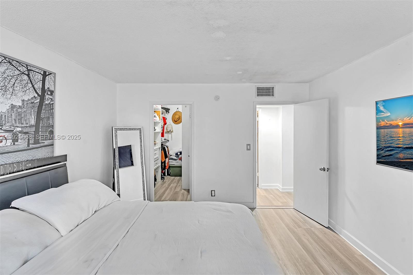 GOLDEN ISLES YACHT CLUB C - Residential