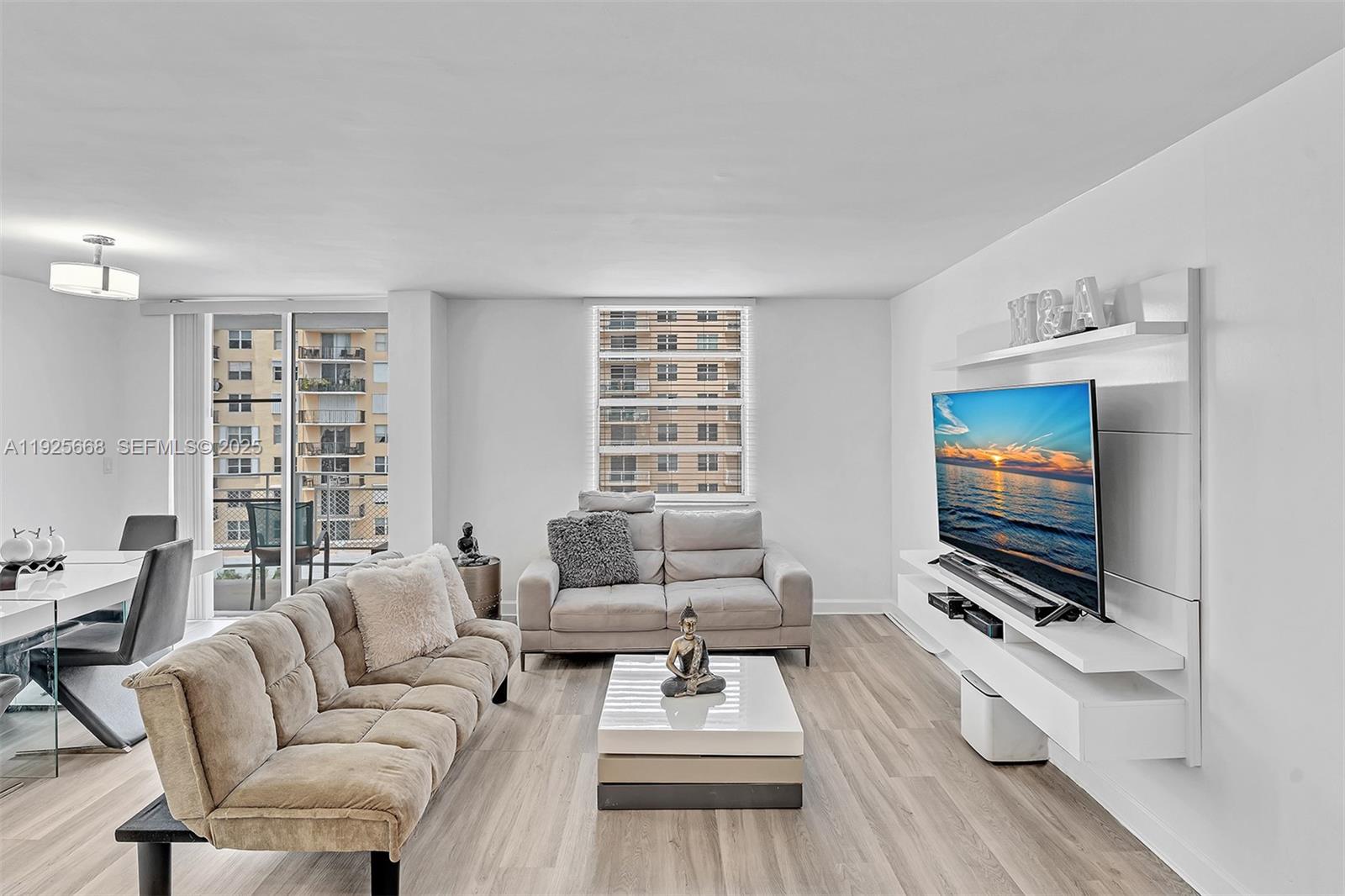 GOLDEN ISLES YACHT CLUB C - Residential