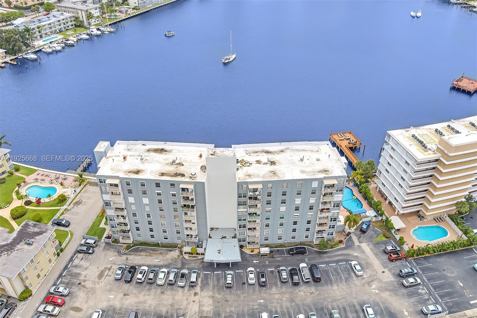 GOLDEN ISLES YACHT CLUB C - Residential