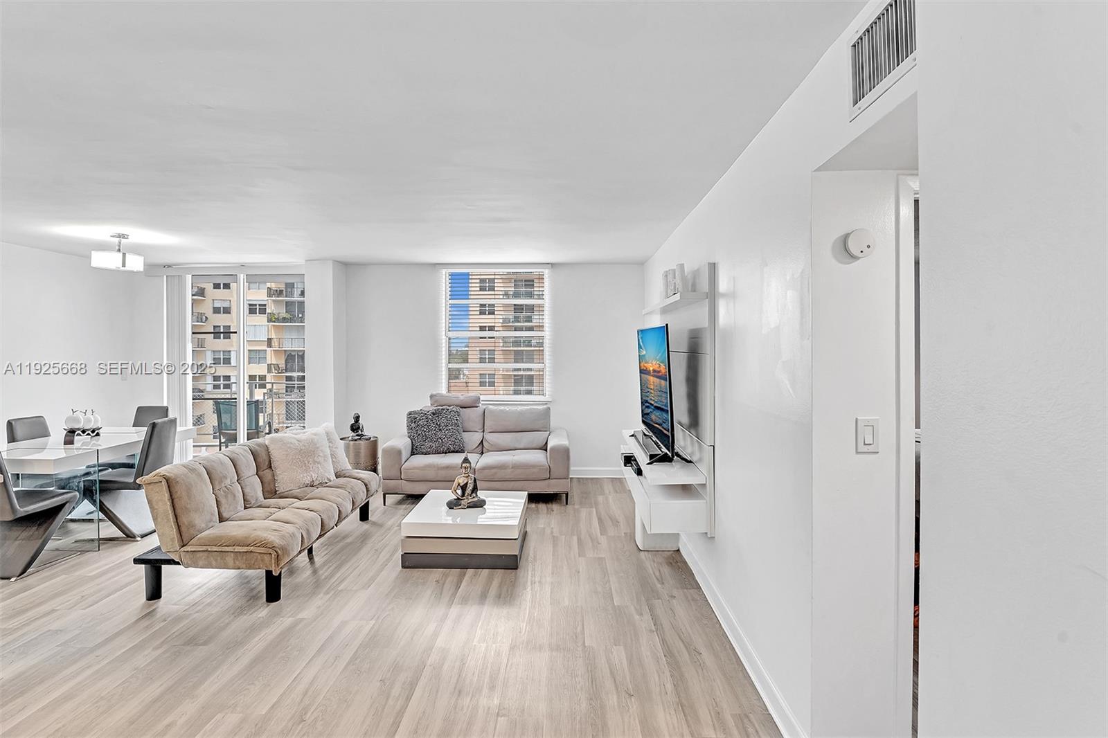 GOLDEN ISLES YACHT CLUB C - Residential