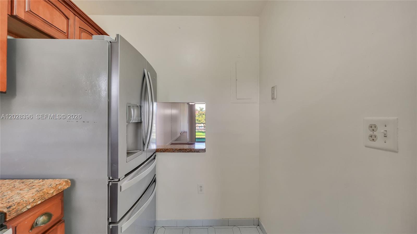 2811 N Pine Island Rd 302