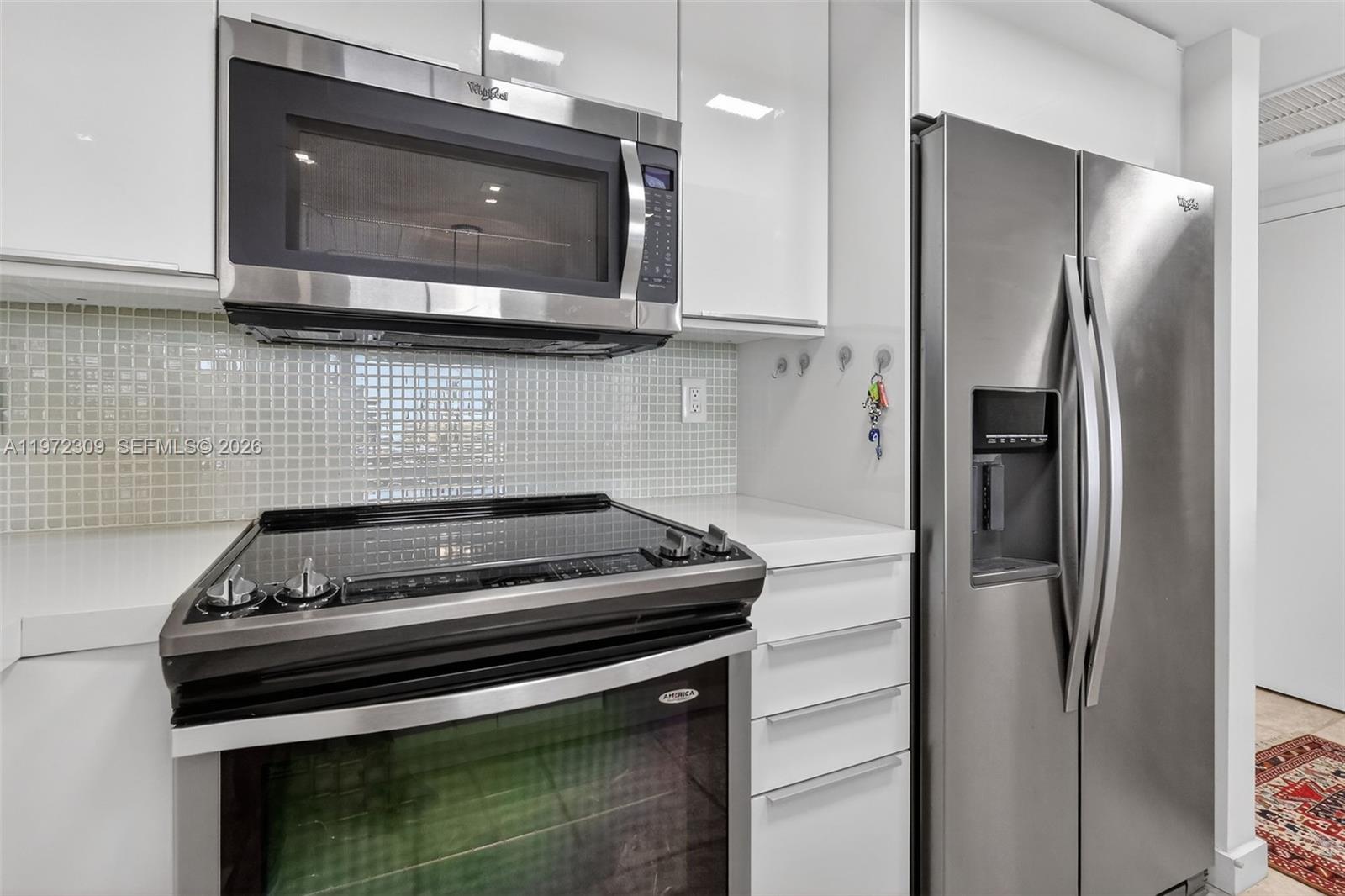 OLYMPUS CONDO PHASE - Residential