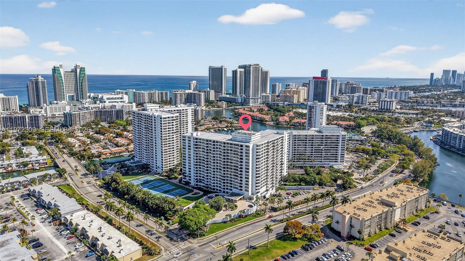 OLYMPUS CONDO PHASE - Residential