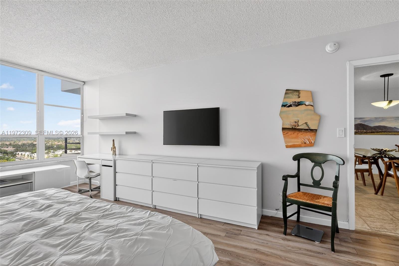 OLYMPUS CONDO PHASE - Residential