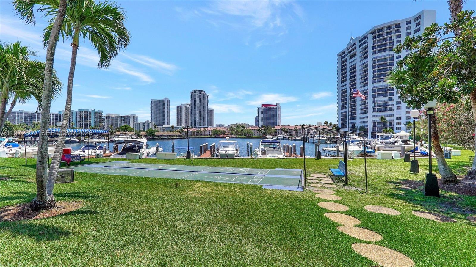 OLYMPUS CONDO PHASE - Residential