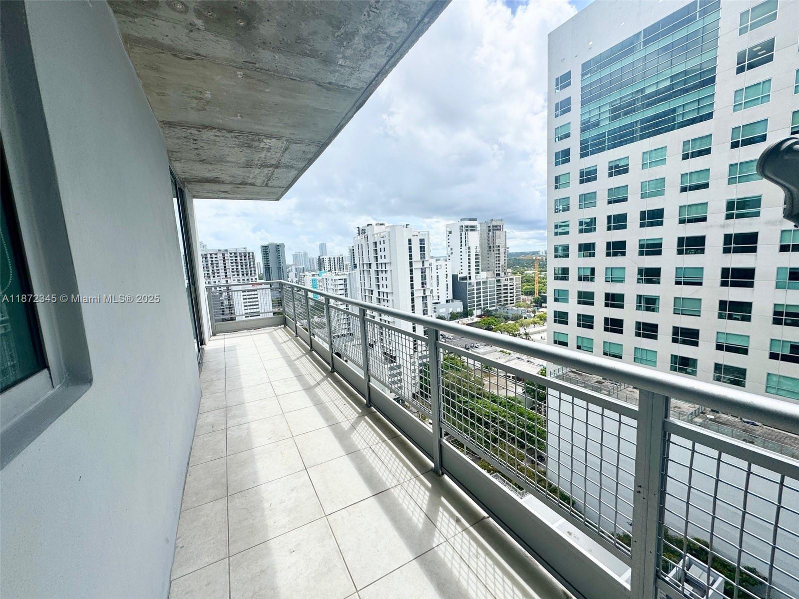 690 SW 1st Ct 2126