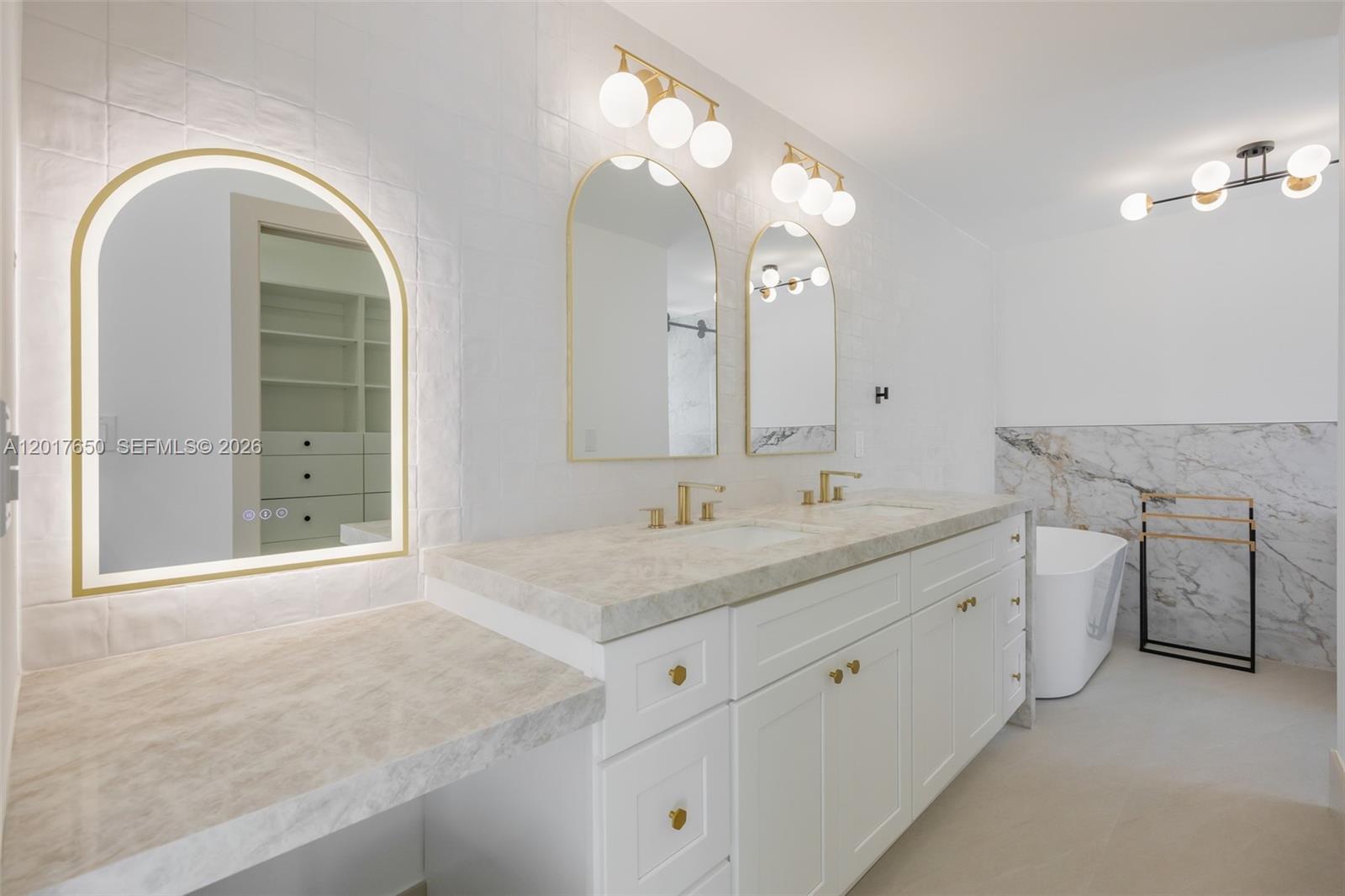 CORAL WAY ESTATES - Residential