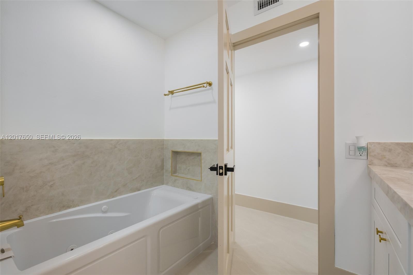 CORAL WAY ESTATES - Residential
