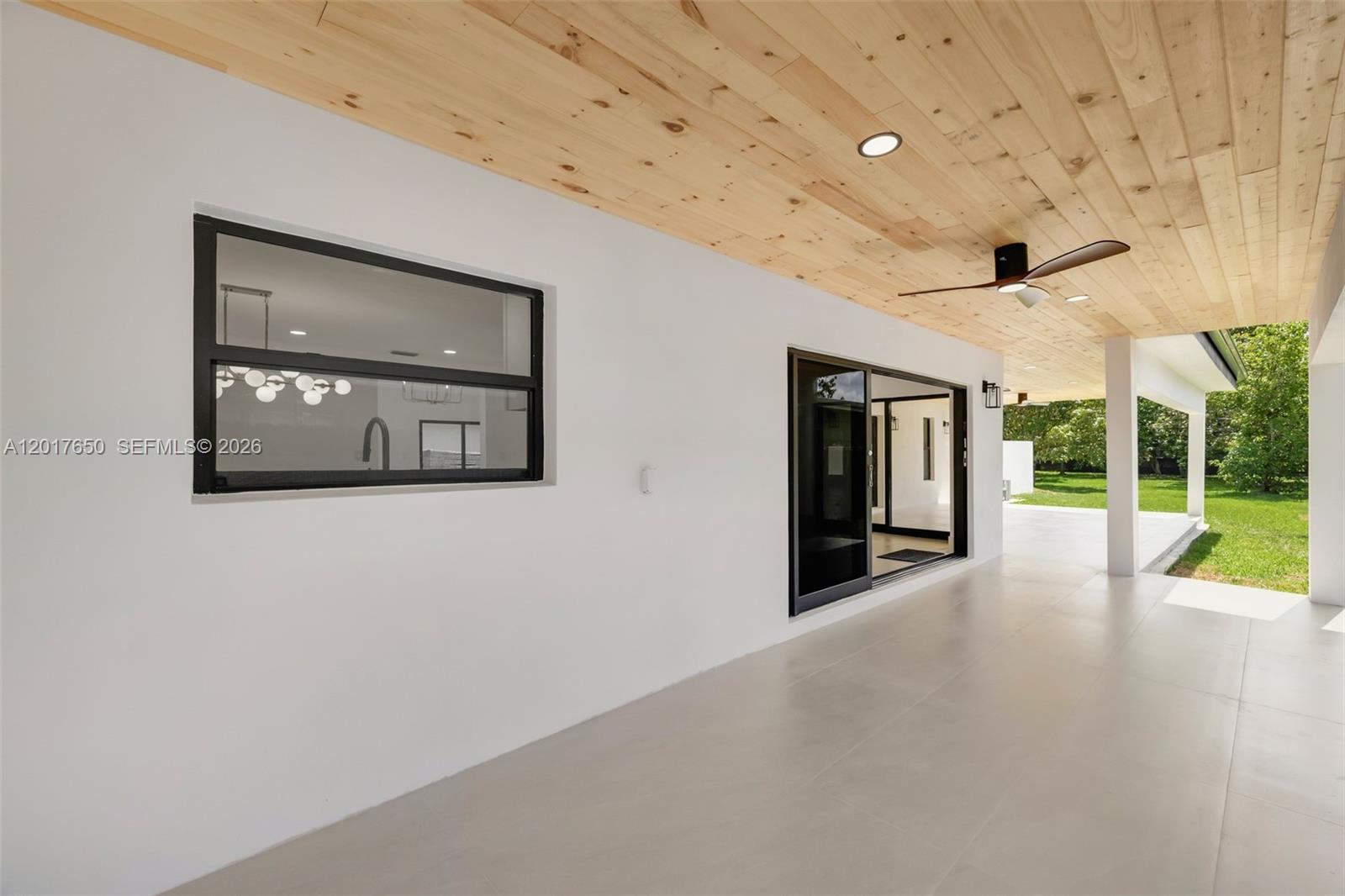CORAL WAY ESTATES - Residential