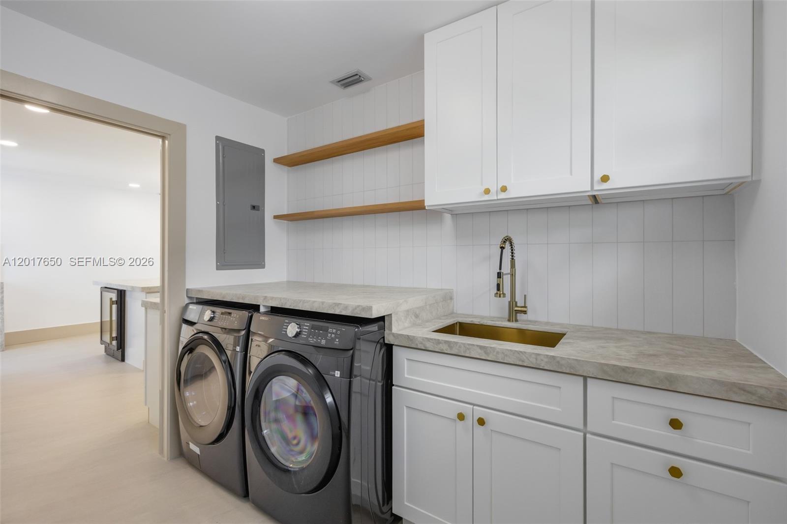 CORAL WAY ESTATES - Residential