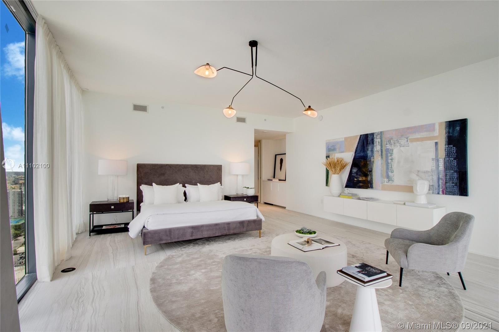 ONE THOUSAND MUSEUM CONDO - Residential