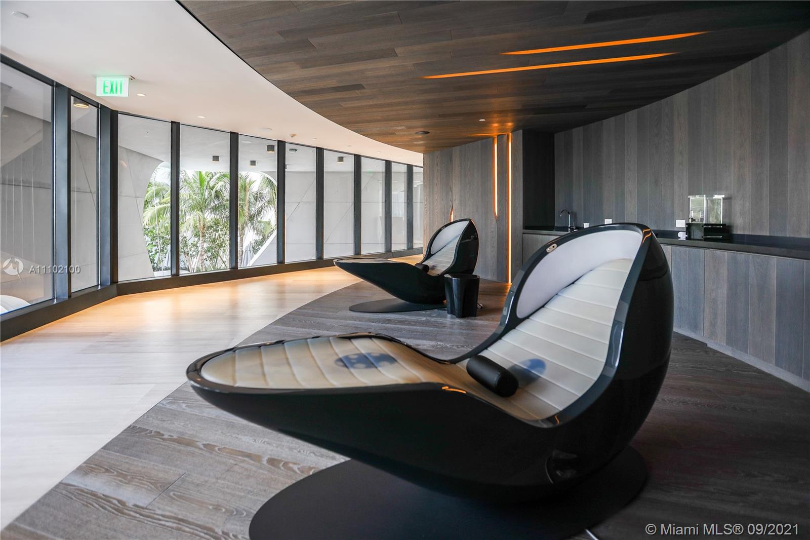 ONE THOUSAND MUSEUM CONDO - Residential