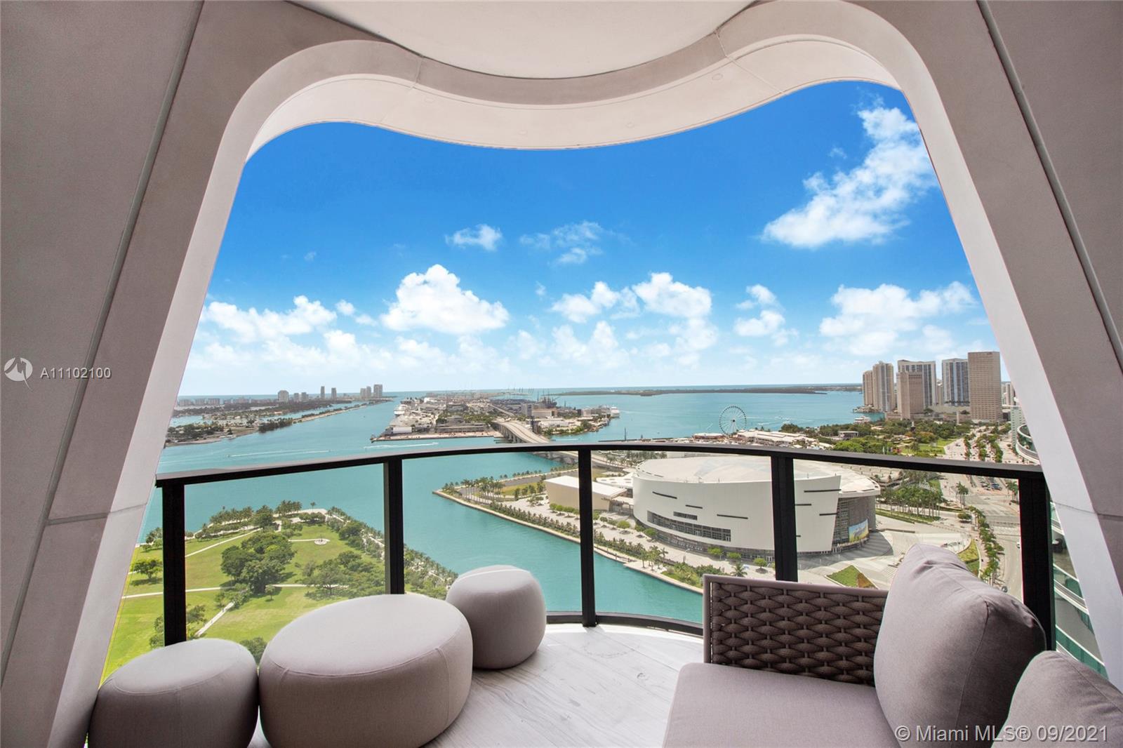 ONE THOUSAND MUSEUM CONDO - Residential