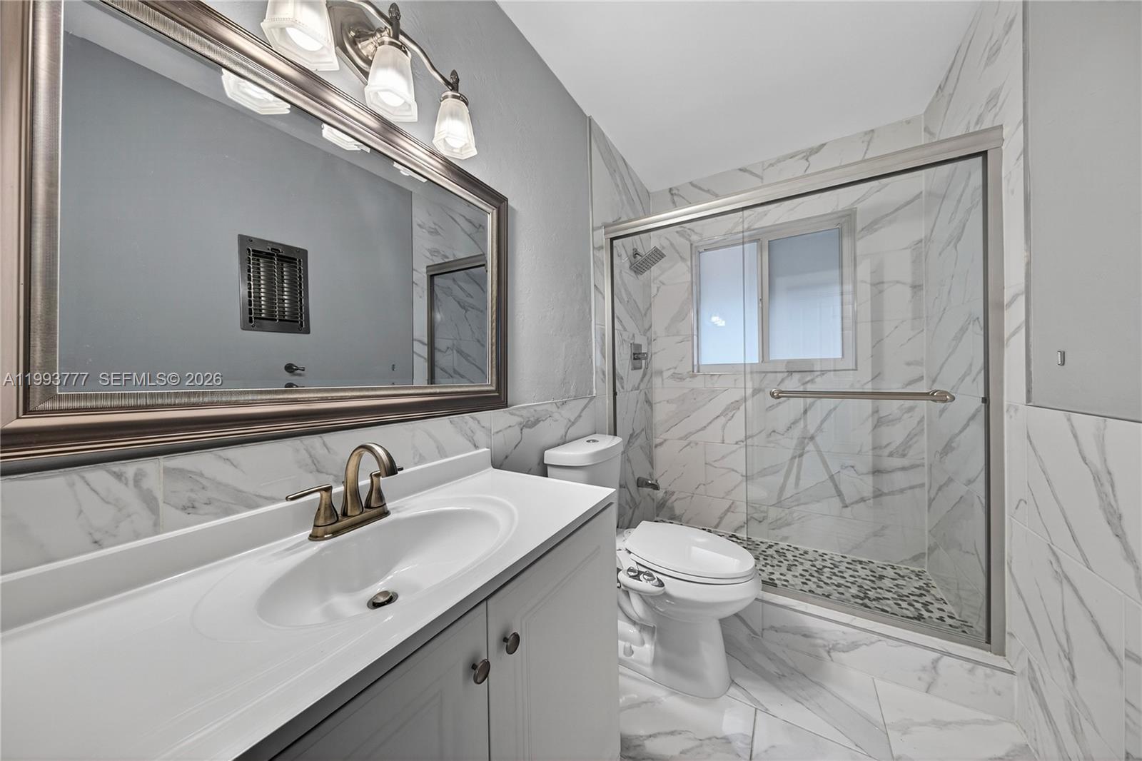 CORAL SHORES AMEND PLAT - Residential Lease