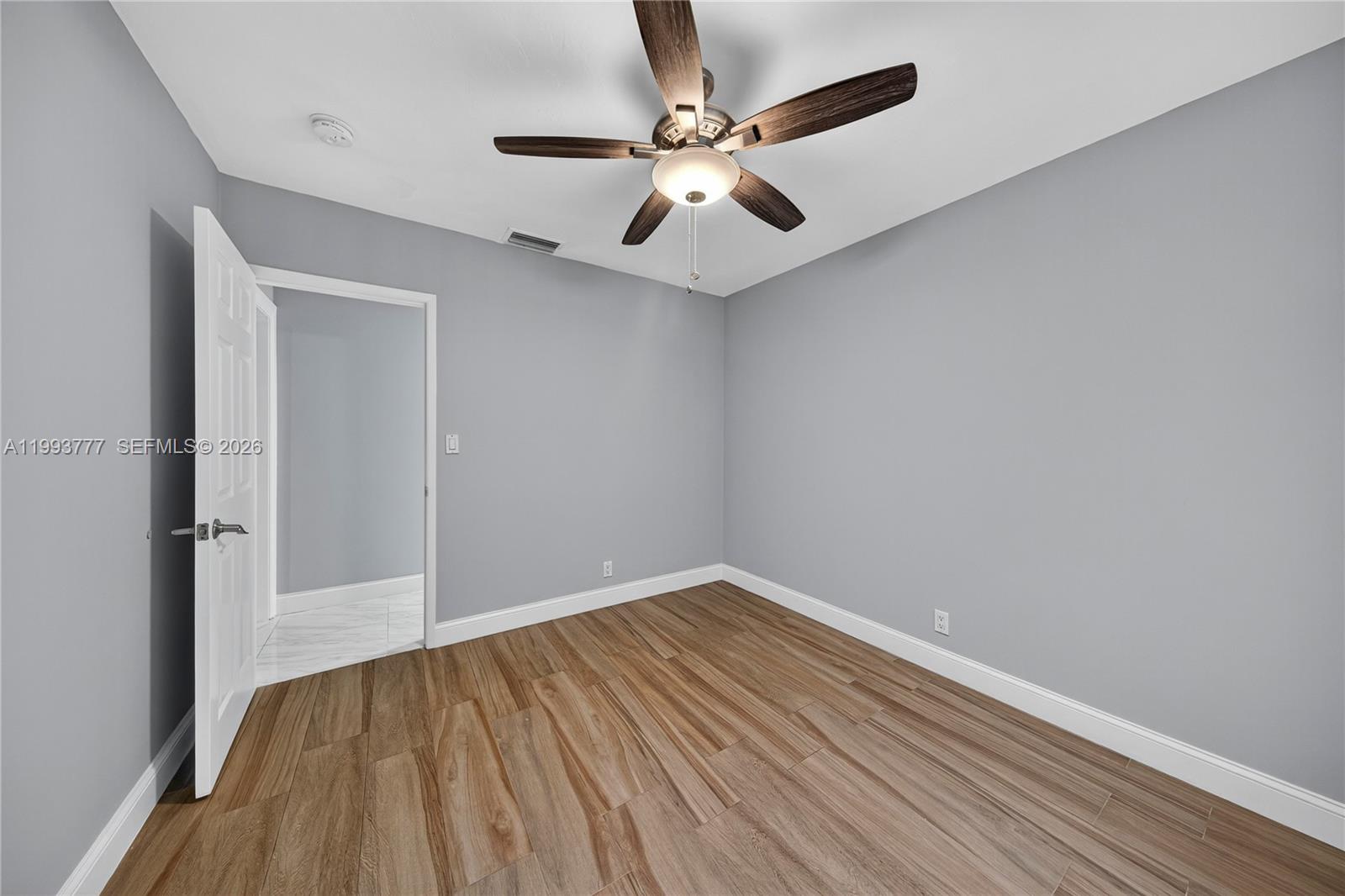 CORAL SHORES AMEND PLAT - Residential Lease