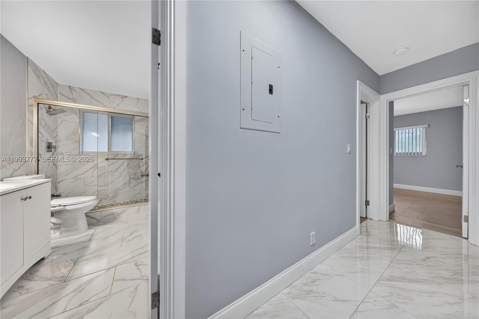 CORAL SHORES AMEND PLAT - Residential Lease