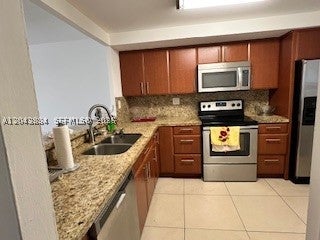 1100 NE 191st St 24E, Miami FL 33179