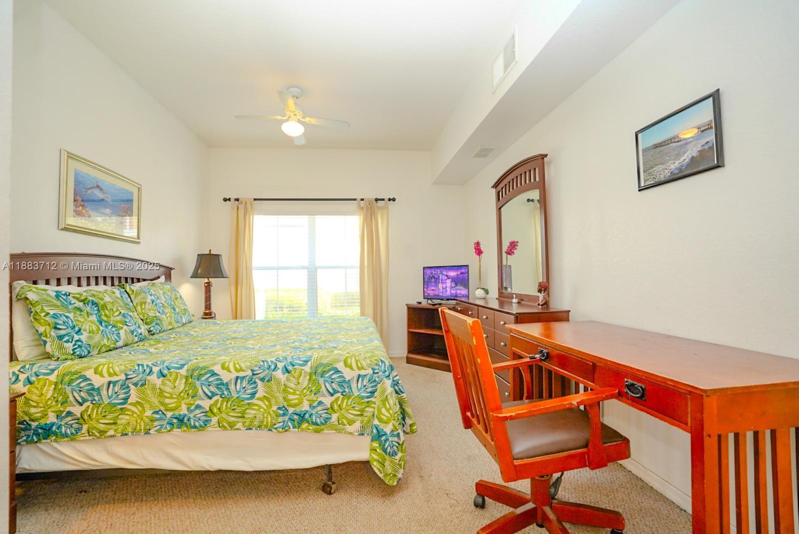 VENETIAN BAY VILLAGES COND - Residential Lease