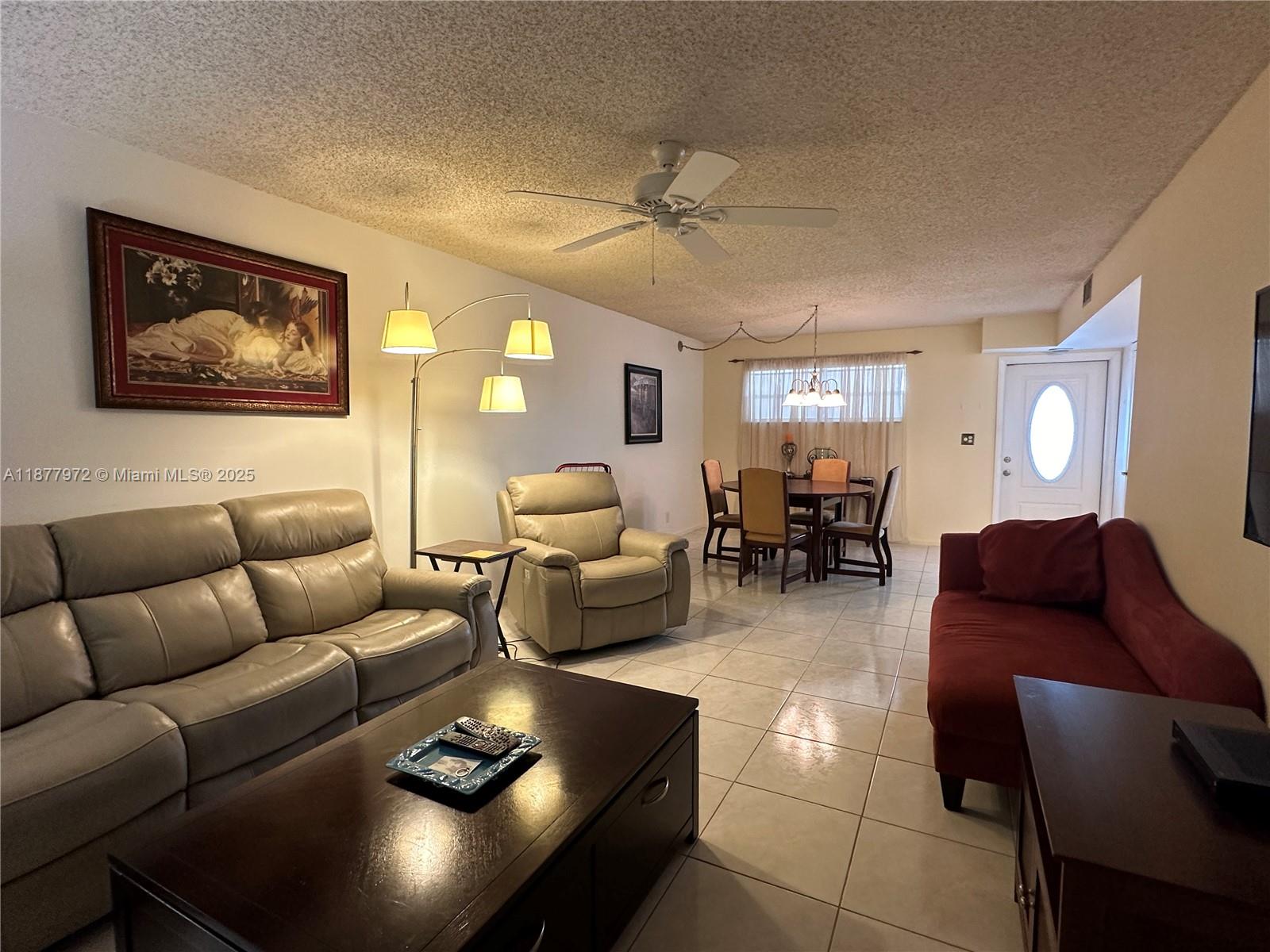 HOLLYBROOK GOLF AND - Residential