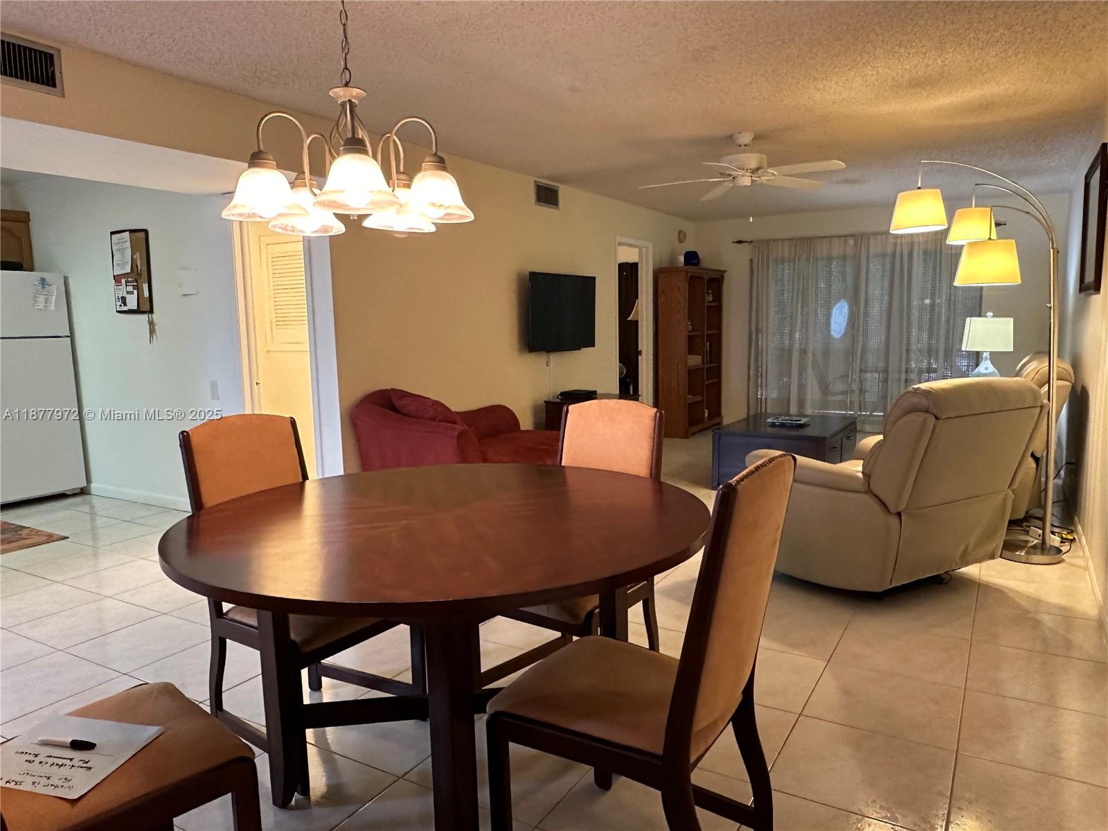 HOLLYBROOK GOLF AND - Residential