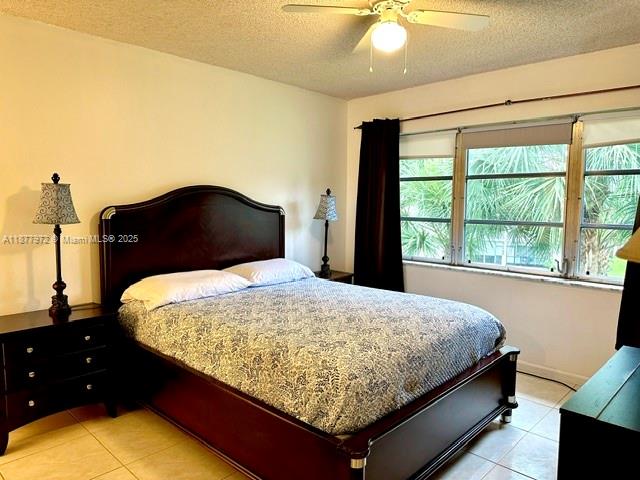 HOLLYBROOK GOLF AND - Residential