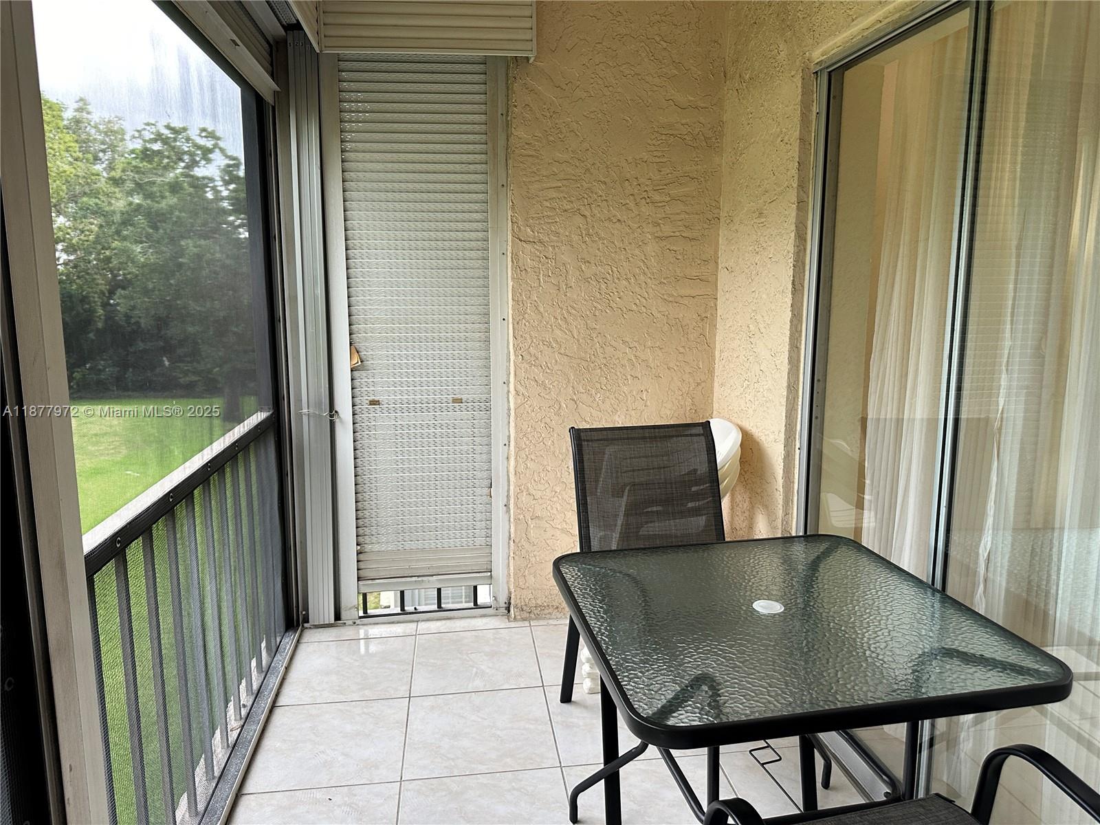 HOLLYBROOK GOLF AND - Residential