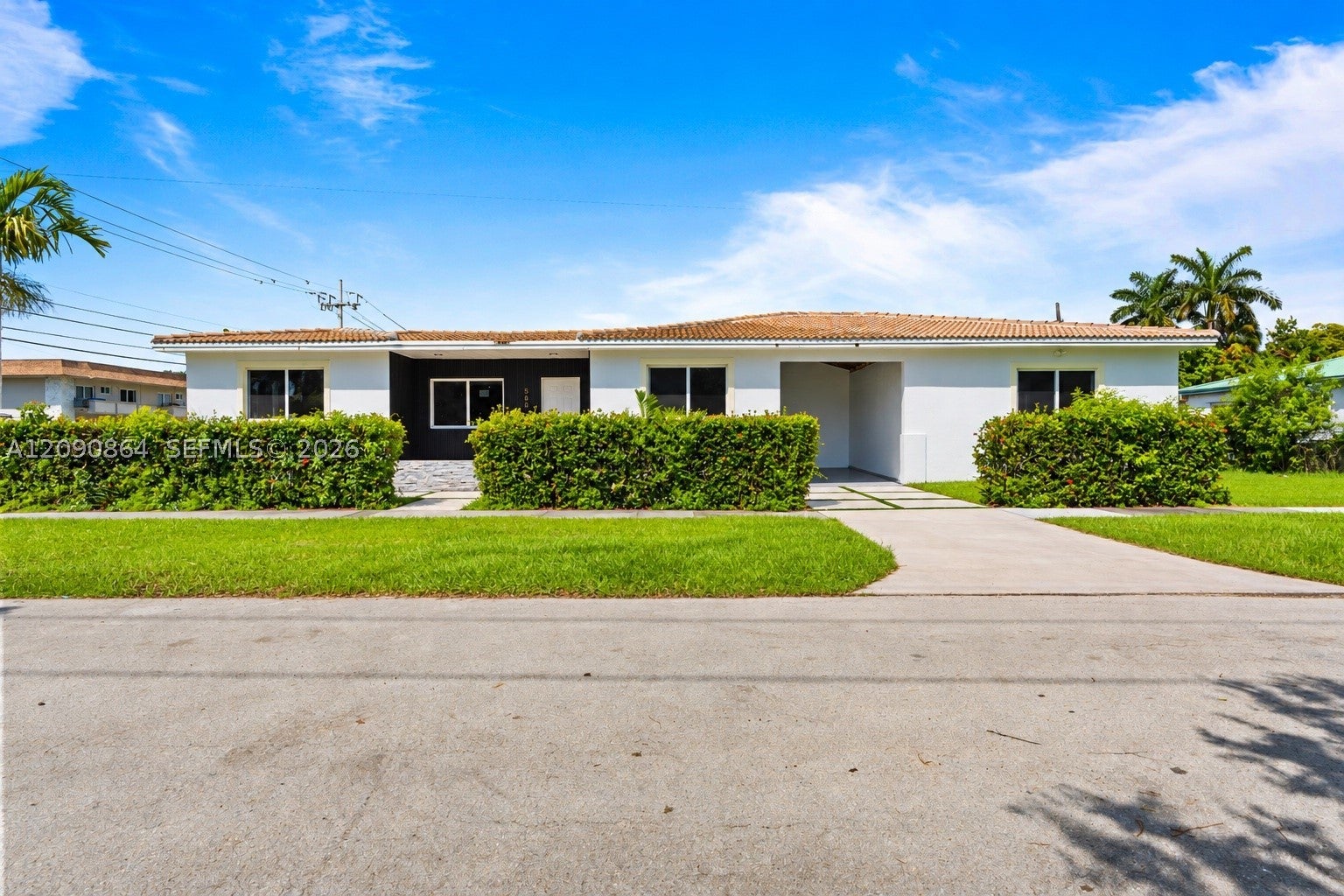 580 Lee Dr, Miami Springs FL 33166