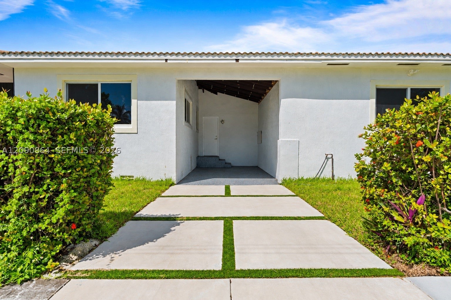 580 Lee Dr