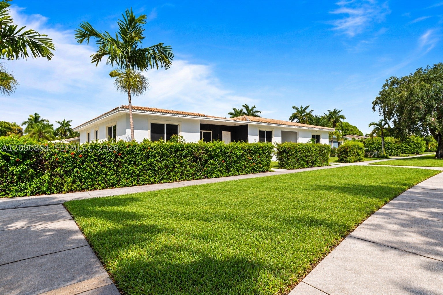 580 Lee Dr