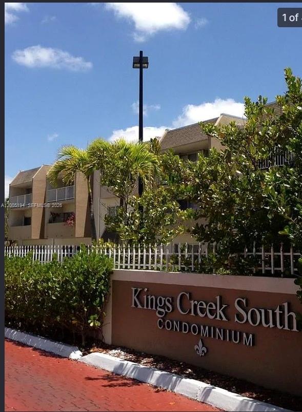 KINGS CREEK SO CONDO - Residential