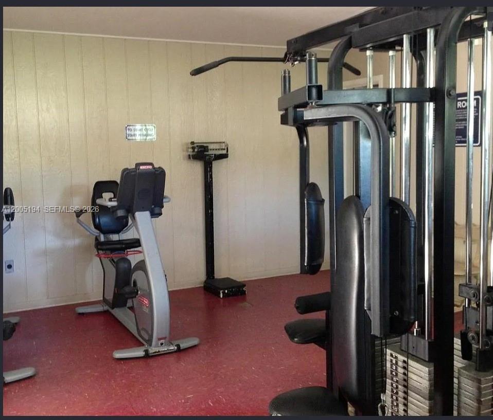 KINGS CREEK SO CONDO - Residential