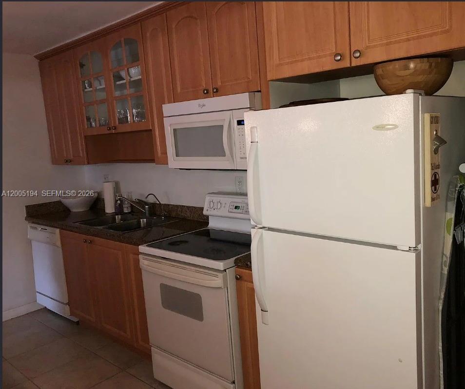 KINGS CREEK SO CONDO - Residential