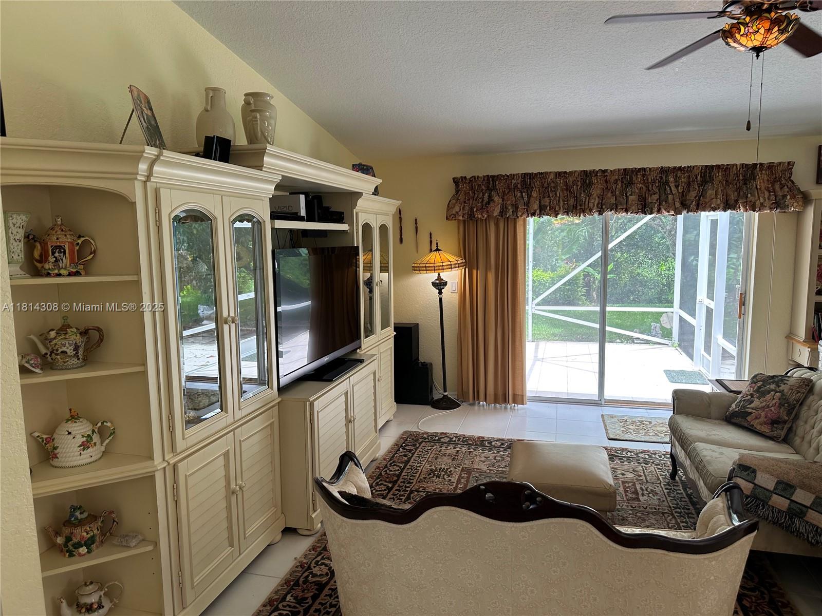 CRESTWOOD UNIT 3 PL 3 - Residential